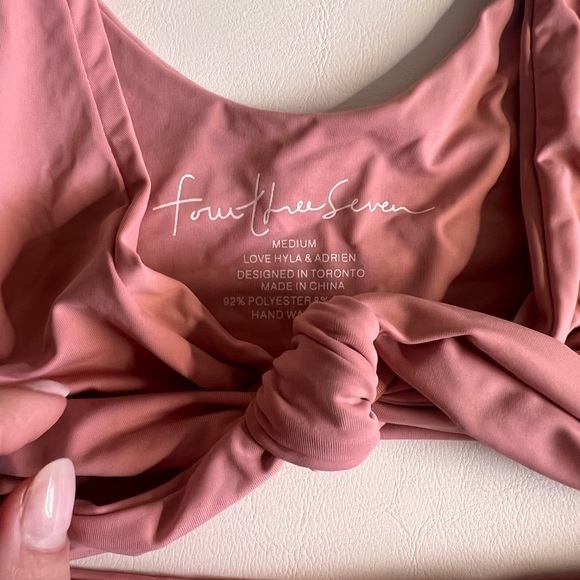 437 bikini - Picture 2 of 3